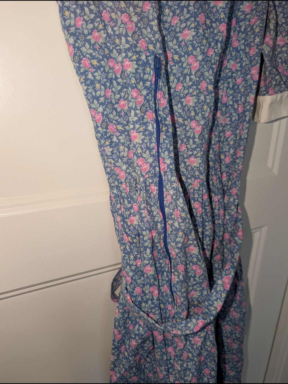 Laura Ashley Blue Floral Midi Dress with Pink Accents and White Collar - Picture 4 of 6
